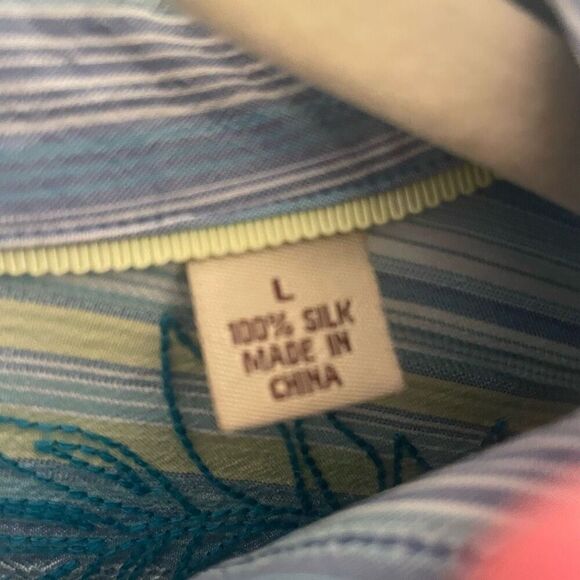 Tommy Bahama 100% Silk Blue Stripe Button Down Up Shirt Men’s Size Large - Picture 2 of 4